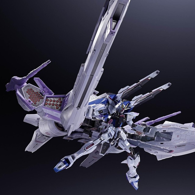 「ガンダムSEED」“超高速戦術強襲支援機”ミーティアが立体化！ 3次抽選販売が受付中！ フリーダムやジャスティスなど対応するMETAL BUILDも多数