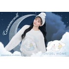 シナモロール×夜空のキラキラが可愛すぎ☆「SNIDEL HOME」コラボ登場♪ 乃木坂46・川﨑桜がモデル担当 画像