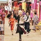 実写「銀魂2」早くも興行収入25億円突破！小栗旬らの副音声上映も好評 画像