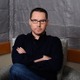 「X-MEN」ブライアン・シンガー監督インタビュー 過去の自分のあり方が、ミュータント達に共感を抱くきっかけ 画像