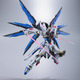 「どんなに苦しくても、変わらない世界は嫌なんだ！」ストライクフリーダムガンダムのMETAL BUILD リバイバル版が本日（6/27）発売！ 画像