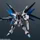 “舞い降りる剣”フリーダムガンダムのリニューアル版が予約スタート！ ハイマットフルバーストや連結状態のビームサーベルなどプレイバリュー豊富 画像