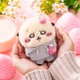 「ちいかわ」ラッコがスウェット姿に!? ハチワレたちは肉まんもぐもぐ♪ 新作マスコット登場 画像