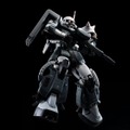 「RG 1/144 MS-06R-1A エリック・マンスフィールド専用ザクII」3,240円（税込）（C）創通・サンライズ