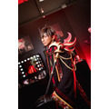 【コスプレ】人気男性レイヤー・NaGi、“赤の魔術師”立体感ある褐色メイクに注目！【ウルアコKATEブース】
