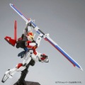 「HGCE 1/144 ソードインパルスガンダム」2,750円（税込）（C）創通・サンライズ