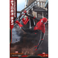 『スパイダーマン：ファー・フロム・ホーム』１／６スケールフィギュア　スパイダーマン（アップグレードスーツ版）」35,000円（税込）（C） 2019 MARVEL（C）2019 CPII