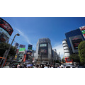 『FGO』が渋谷スクランブル交差点をジャック！8月11日まで4周年特別映像を街頭ビジョン5ヶ所同時放映