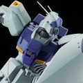 「MG 1/100 リ・ガズィ（ユニコーンVer.）」5,830円（税込）（C）創通・サンライズ