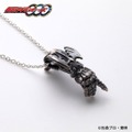 「仮面ライダーオーズ　アンク　silver925ネックレス」12,100円（税込）(C)石森プロ・東映