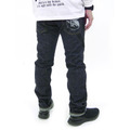 「【数量限定100本】プラグスーツ デザインジーンズ」15,000円（税別）（C）カラー