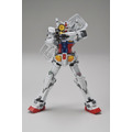 「1/144 RX-78F00 ガンダム＆ガンダムドック」2,750円（税込／送料・手数料別）（C）創通・サンライズ