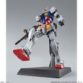 「1/100 RX-78F00 ガンダム」3,960円（税込）（C）創通・サンライズ