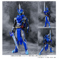 「S.H.Figuarts 仮面ライダーブレイズ ライオン戦記 『仮面ライダーセイバー』」5,500円(税込)（C）2020 石森プロ・テレビ朝日・ADK EM・東映