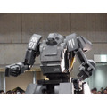 【ワンフェス2012夏】搭乗可能な巨大ロボット「クラタス」、幕張メッセに立つ！