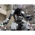 【ワンフェス2012夏】搭乗可能な巨大ロボット「クラタス」、幕張メッセに立つ！