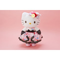 「ハローキティ ピエール・エルメ バースデードール 2021」15400円（税込）（C）’21 SANRIO 著作（株）サンリオ