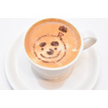 MGカフェコラボメニュー「スノー丸・ラテ」990円（税込）『ちはやふる展』（Ｃ）末次由紀／講談社