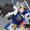 「MG 1/100 ガンダムF90【再販】【2023年2月発送】」4,400円（税込）（C）創通・サンライズ