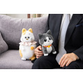 「ねこに転生したおじさん プンちゃんとてぷちゃん 等身大ぬいぐるみセット（オリジナルポストカード付）」7,150円（税込／送料込）（C）やじま