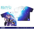 『葬送のフリーレン』「フリーレン 両面フルグラフィックTシャツ」6,930円（税込）（C）山田鐘人・アベツカサ／小学館／「葬送のフリーレン」製作委員会