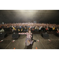 藍井エイル、フランスで5000人を熱狂させる　パリ・JAPAN EXPOに出演　