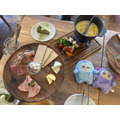 「CheeseTable」春スイーツ※グッズは編集部私物