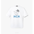 MCM×クレヨンしんちゃん「MCM コレクション クレヨンしんちゃん Tシャツ」（C）Ｕ／Ｆ・Ｓ・Ａ・Ａ