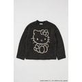 HELLO KITTY×MOUSSY「HELLO KITTY CHUNKY SWEATER　LIGHT BLACK」（C）25 SANRIO CO., LTD. APPR. NO. L662956