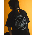 Nocturnal 笑ゥせぇるすまん Hypnotic Tee（Black）