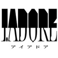 『I.ADORE』ロゴ
