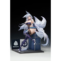 「アズールレーン 信濃 寝待の銀輿Ver. 1/7スケール 完成品フィギュア」
