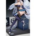 「アズールレーン 信濃 寝待の銀輿Ver. 1/7スケール 完成品フィギュア」