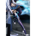 「アズールレーン 信濃 寝待の銀輿Ver. 1/7スケール 完成品フィギュア」