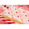 HELLO KITTY のキューティー・ショートケーキ