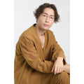 江越彬紀