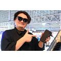いつでもどこでもゲーム漬け。XRグラス「VITURE Pro 2」で、東京ゲームショウの待機時間中にも『鬼武者 Way of the Sword』に没頭！