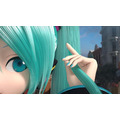 初音ミク、脱・ツインテール？ 「LUX」新CMでスカーレット・ヨハンソンと共演