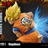 「メガプレミアムマスターライン ドラゴンボールZ 孫悟空（超サイヤ人）」通常版127,000円（税別）DX版155,000円（税別）（C）バードスタジオ／集英社・東映アニメーション（C）バードスタジオ／集英社・東映アニメーション