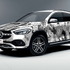 「進撃の巨人 | Mercedes meコラボレーション」ラッピングカー（C）諫山創/講談社