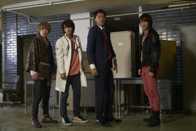 「エグゼイド＆ゴースト」製作委員会 (C) 石森プロ・テレビ朝日・ADK・東映(C) BANDAI NAMCO Entertainment Inc