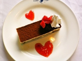 ガット味？のティラミス（2話に登場）