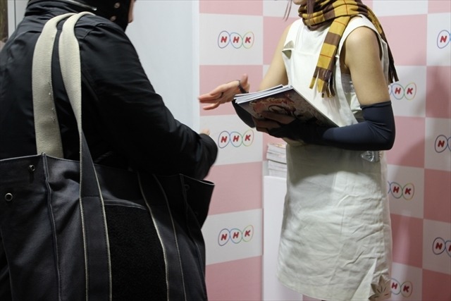 NHKはこの冬も“薄い本”がアツい！ブース前には長蛇の列【コミケ91】