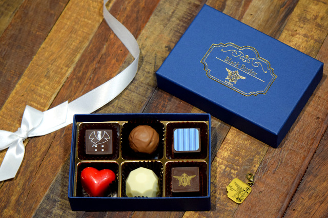 劇場版「黒執事 Book of the Atlanctic」高級感あふれるチョコレートを販売