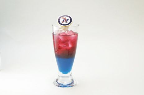 （C）高橋和希 スタジオ・ダイス/集英社・テレビ東京・NAS