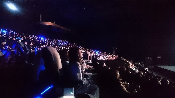 (C)はせつ町民会／ユーリ!!! on ICE 製作委員会