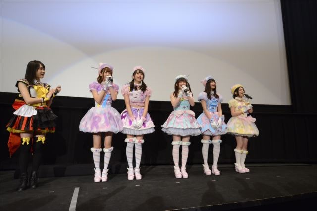 (C) T-ARTA/syn Sophia/劇場版プリパラKS製作委員会(C) T-ARTA/syn Sophia/テレビ東京	/IPP製作委員会