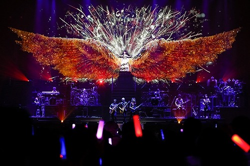 水樹奈々、ツアー最終公演 和テイストでファンを魅了