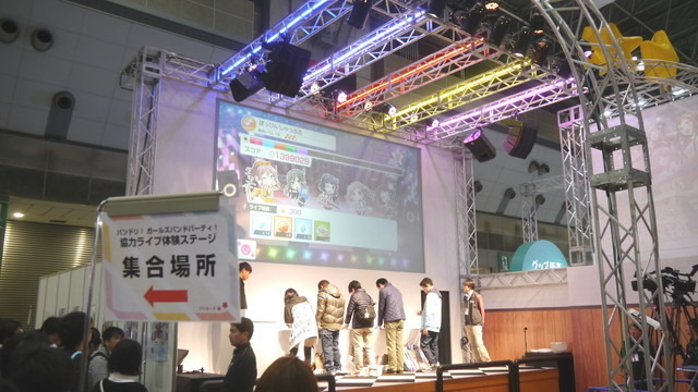 楽器に衣装、ステージも！ ブシロードブースは「バンドリ！」一色だった【AJ02017】