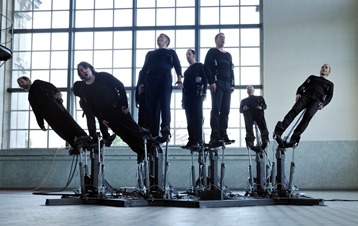 アート部門 大賞『Pendulum Choir』 Cod.Act (Michel DÉCOSTERD / André DÉCOSTERD) ⓒCod.Act photo:Xavier Voirol